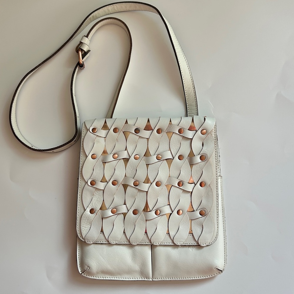 Patricia Nash Twisted Braid Granada Crossbody bag, white/rose gold